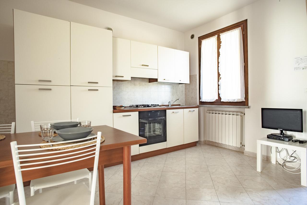 La Fonte Degli Angeli Apartments Суверето Экстерьер фото