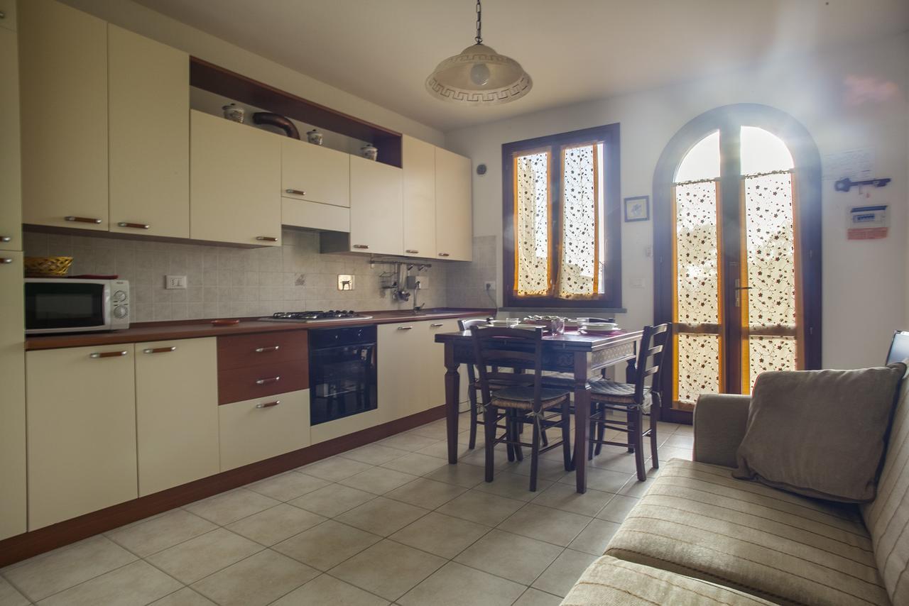 La Fonte Degli Angeli Apartments Суверето Экстерьер фото